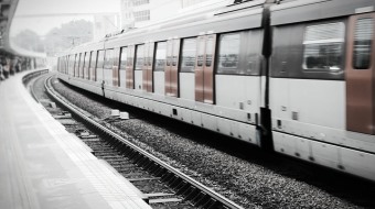 train-560526_640.jpg
