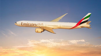 Emirates-wznawia-loty-między-Dubajem-a-Warszawą.jpg