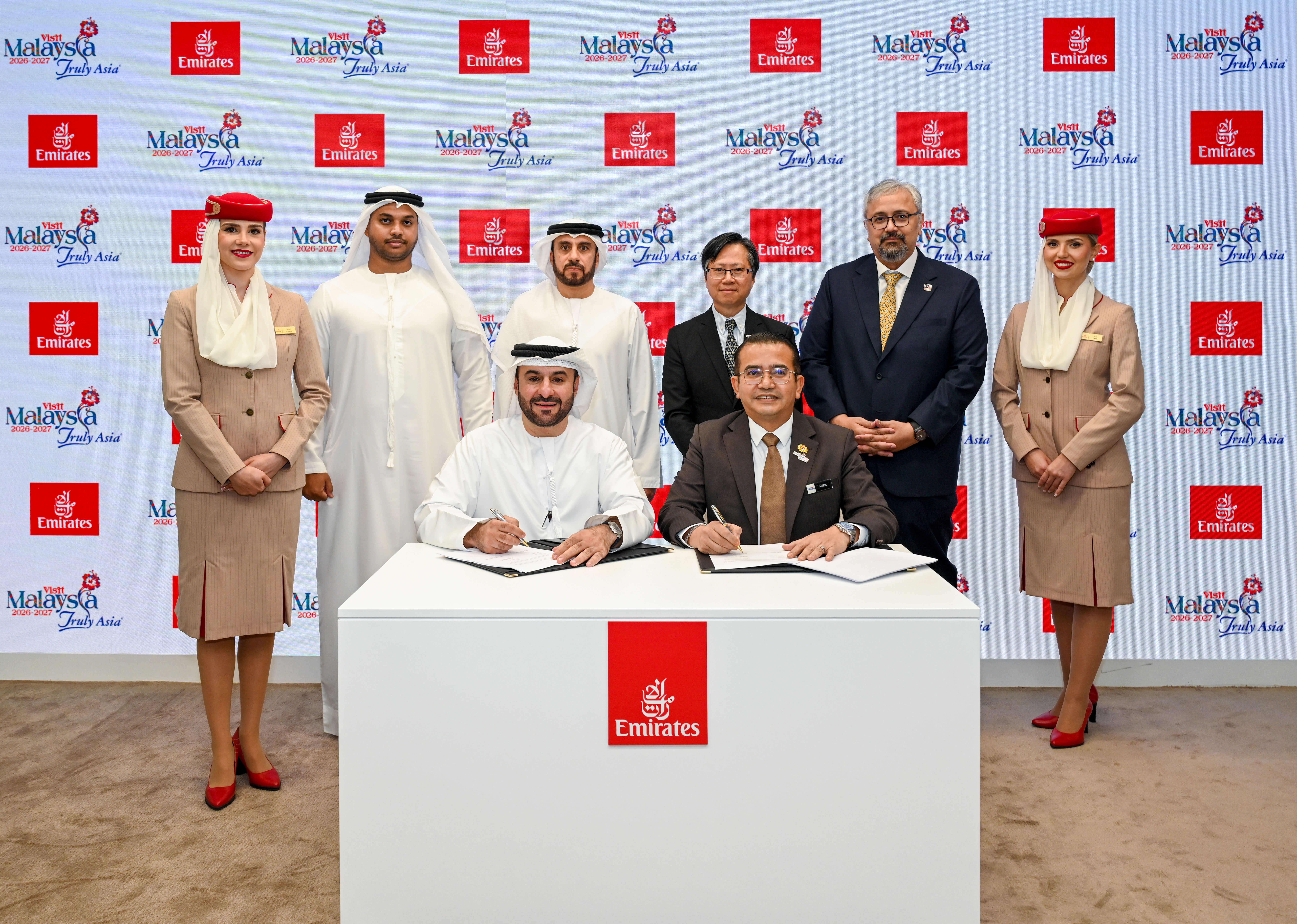 Emirates konsekwentnie rozwija ofertę dla podróżnych